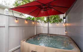 Golf View Villas With Private Jacuzzi'S & Grill